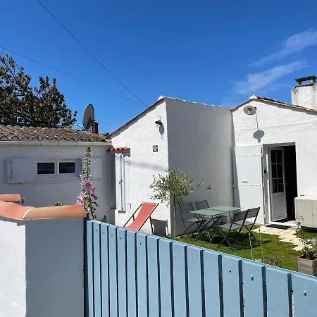 Maison De Bord De