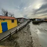 Maison De Bord De